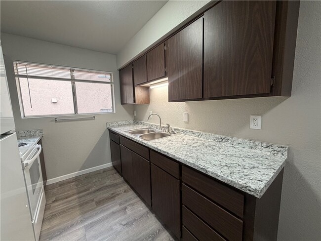 Building Photo - 1575 Monte Vista Dr