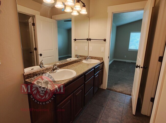 Building Photo - 9012 Quarry Stone Way