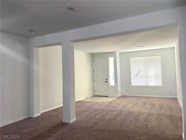 Building Photo - 6524 Twin Brks Ave