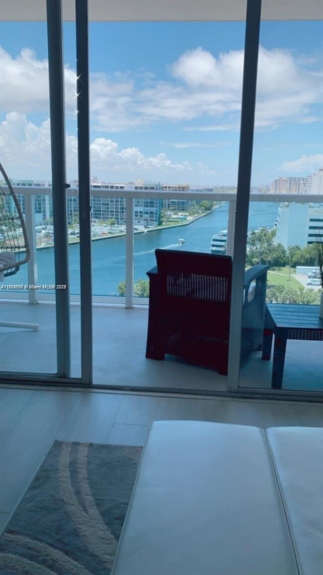 Building Photo - 3800 S Ocean Dr