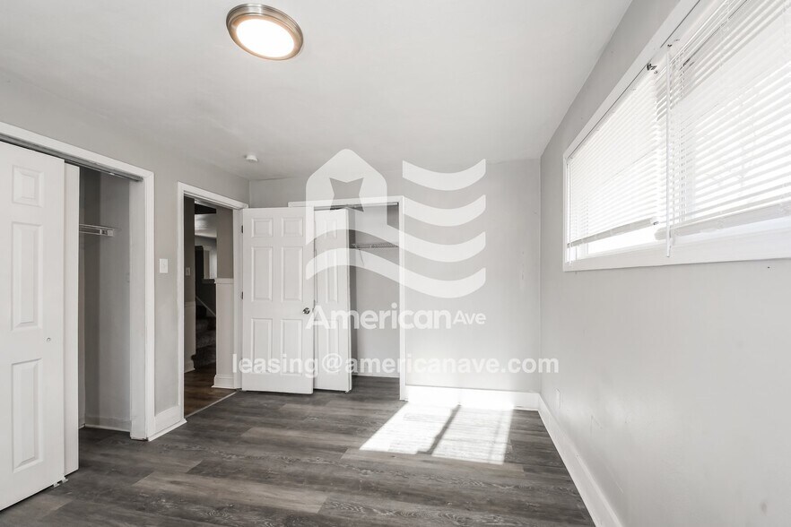 Building Photo - 8520 Jacklin Ave