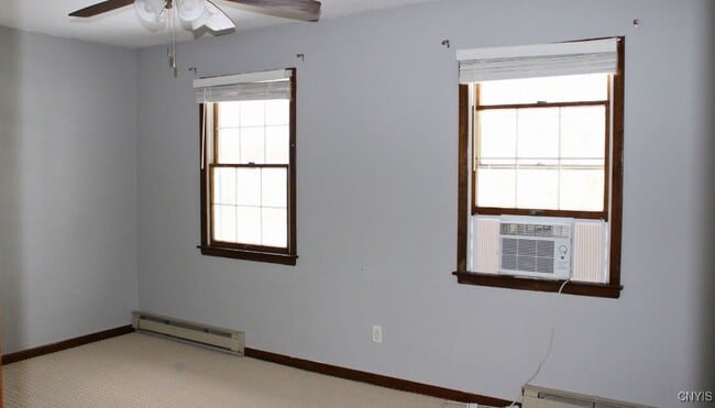 Building Photo - 7994 Northwood Dr