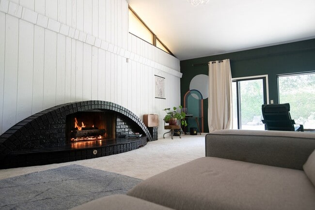 Building Photo - Retro Paradise with Inground Pool for Leas...