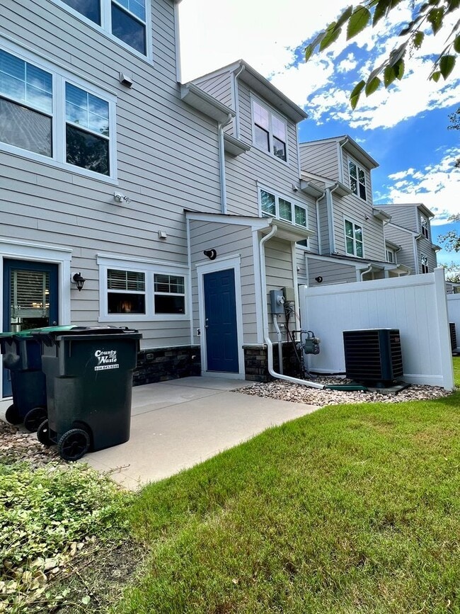 Building Photo - 17617 Memorial Tournament Dr