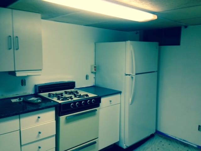 Kitchen1 - 12424 Dewey Rd