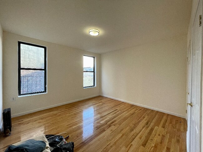 Building Photo - 540 W 136TH St