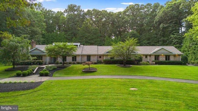 Building Photo - 4233 Buckskin Wood Dr