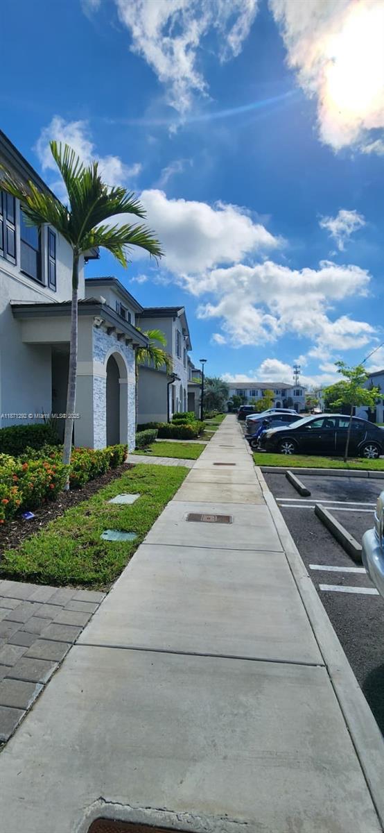 Building Photo - 13265 SW 286th Terrace