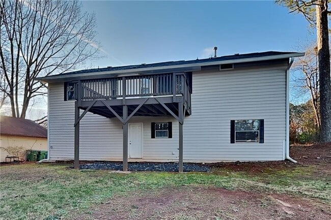 Building Photo - 2750 Herron Cir