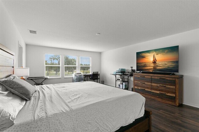 Building Photo - 16044 Sonoma Grv Cir