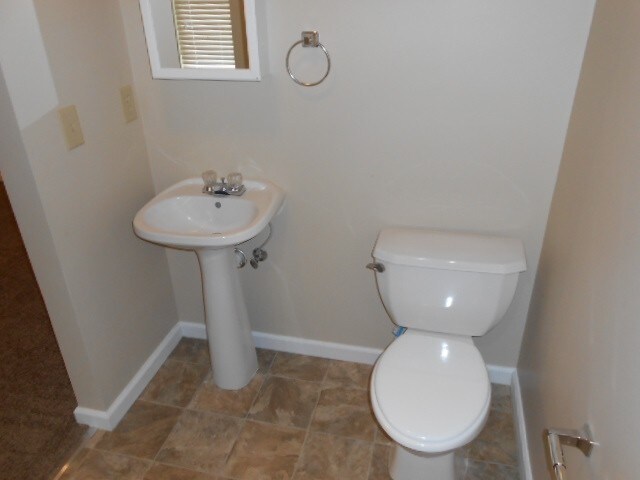 Building Photo - 1713 Convair Dr