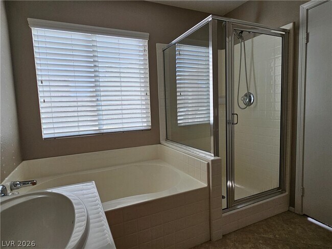 Building Photo - 2603 Inlet Spring Ave