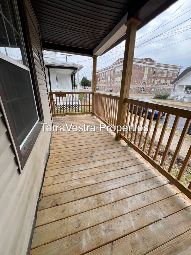 Building Photo - 4 Bed in Millville! Eligible for $500 Security Deposit.