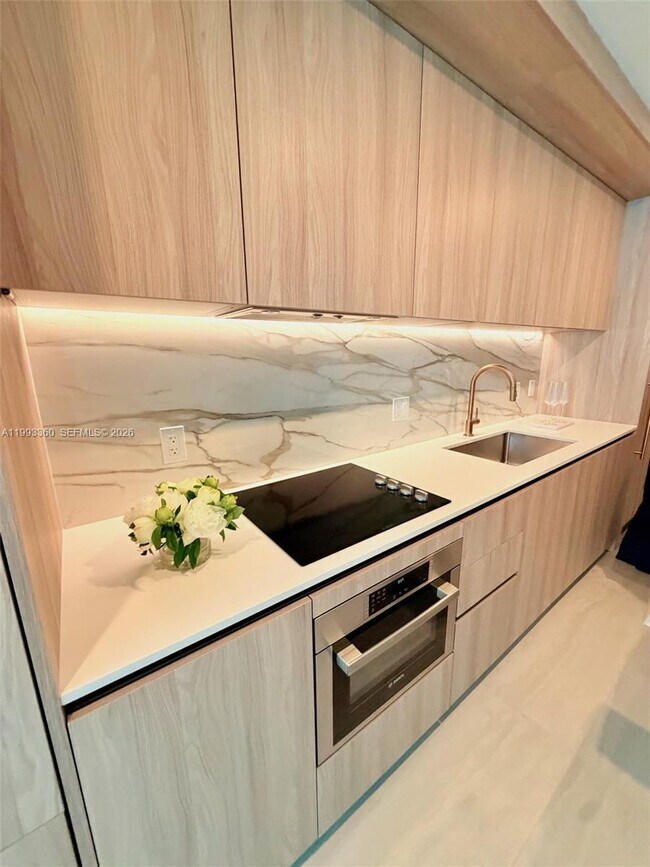 Building Photo - 77 SE 5th St