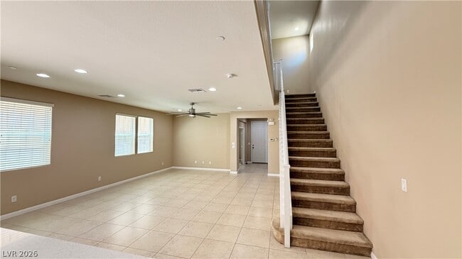 Building Photo - 3024 Paladi Ave