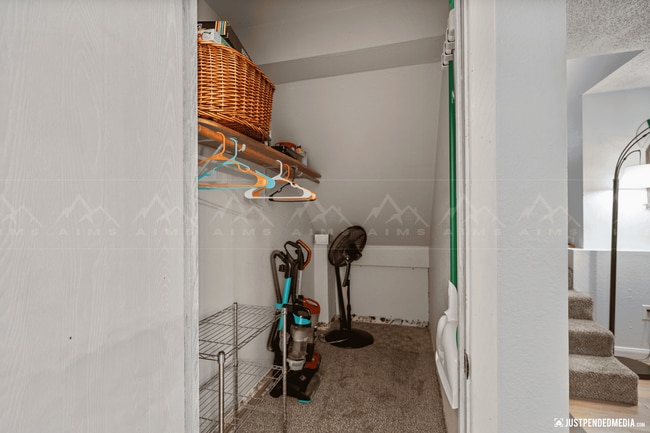 Building Photo - 12739-12739 Tanada Loop