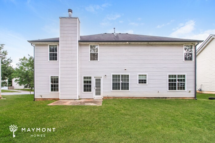 Building Photo - 365 Oak Terrace Dr