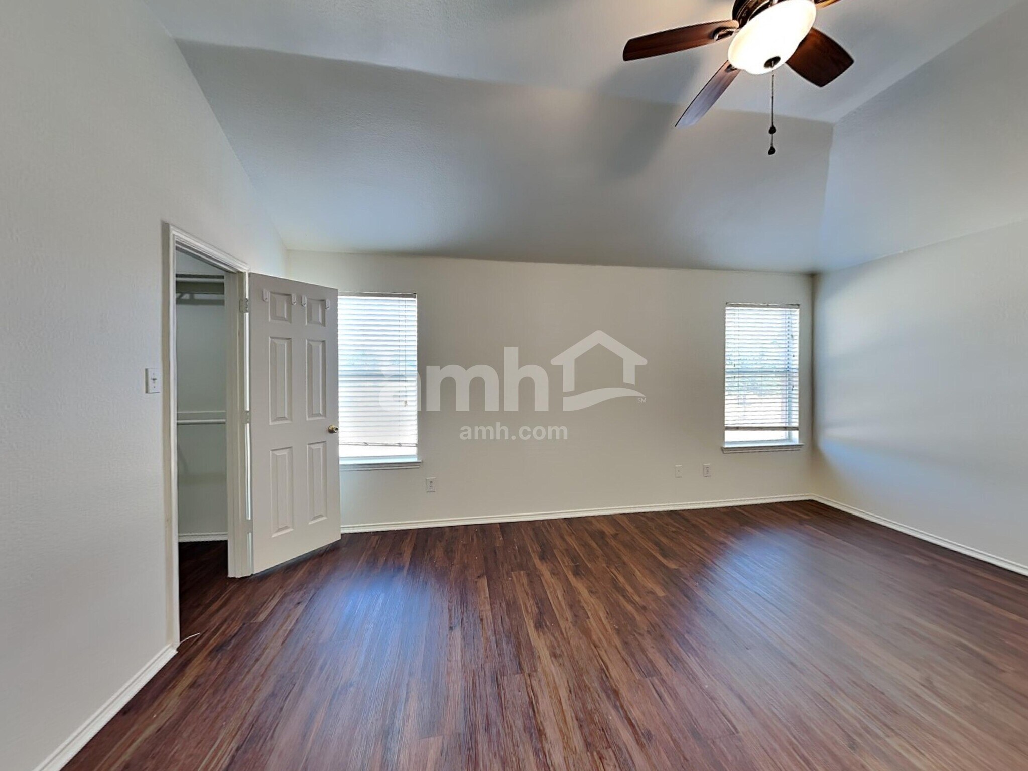 Building Photo - 11829 Cottontail Dr