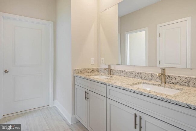 Building Photo - 31531 Deep Pond Ln