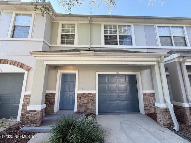Primary Photo - 5794 Sandstone Way