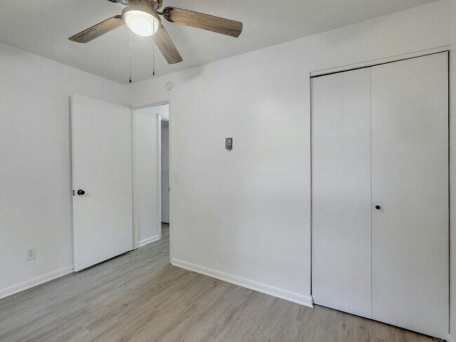 Building Photo - 3741 Woodford Ave NW