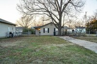 Building Photo - 414 S 69th E Ave