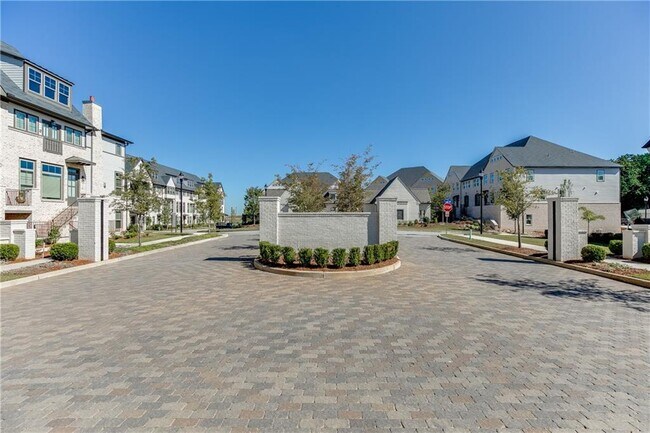 Building Photo - 3905 Danube Ln