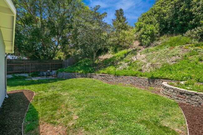 Building Photo - Welcome to your rare gem, dream home in Clairemont, San Diego!