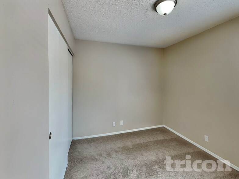 Building Photo - 5015 Walt Schirra St