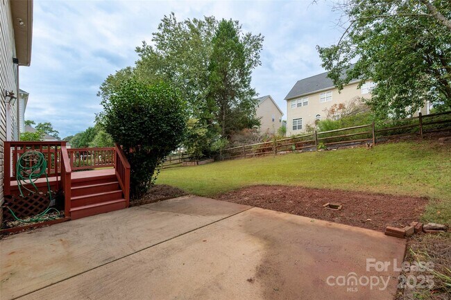 Building Photo - 11520 McGinns Trace Ct