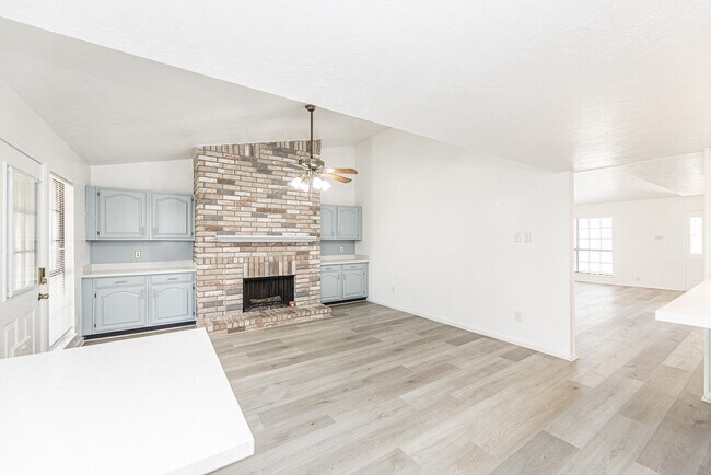 Building Photo - 16814 Kilwinning Dr