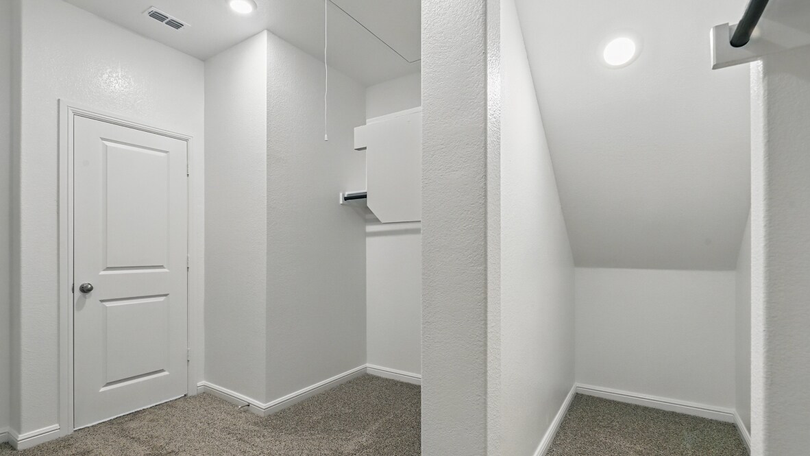 Building Photo - 9628 Brickridge Ln