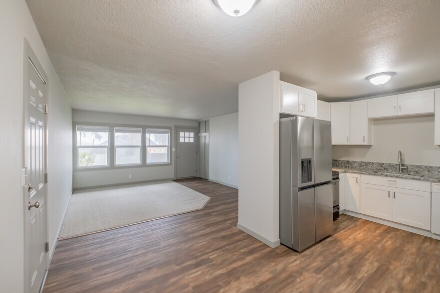 Building Photo - 3497 Felton St S