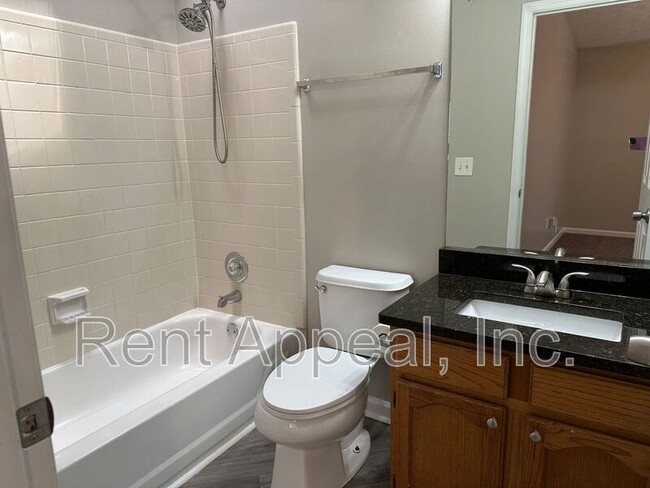 Building Photo - 1560 Burnstone Dr