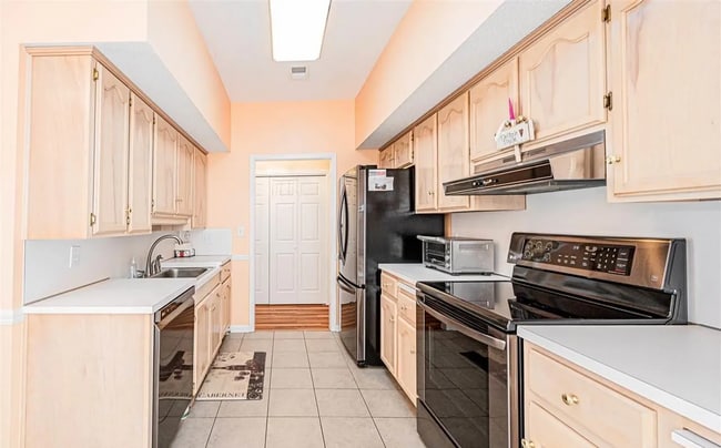 Building Photo - 2529 Countrywood Trce