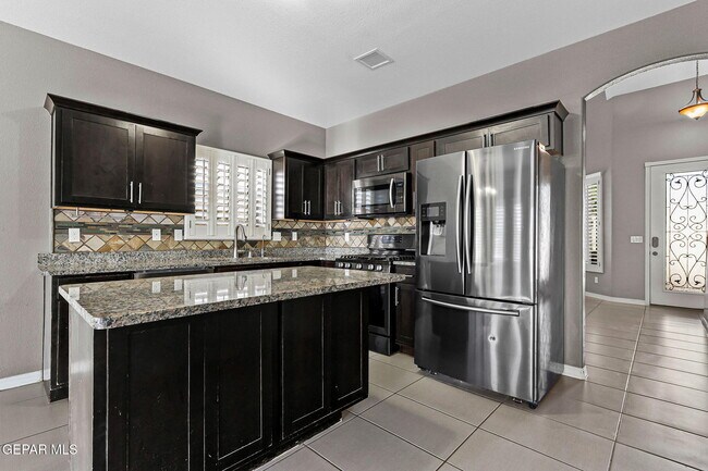 Building Photo - 3129 Spring Willow