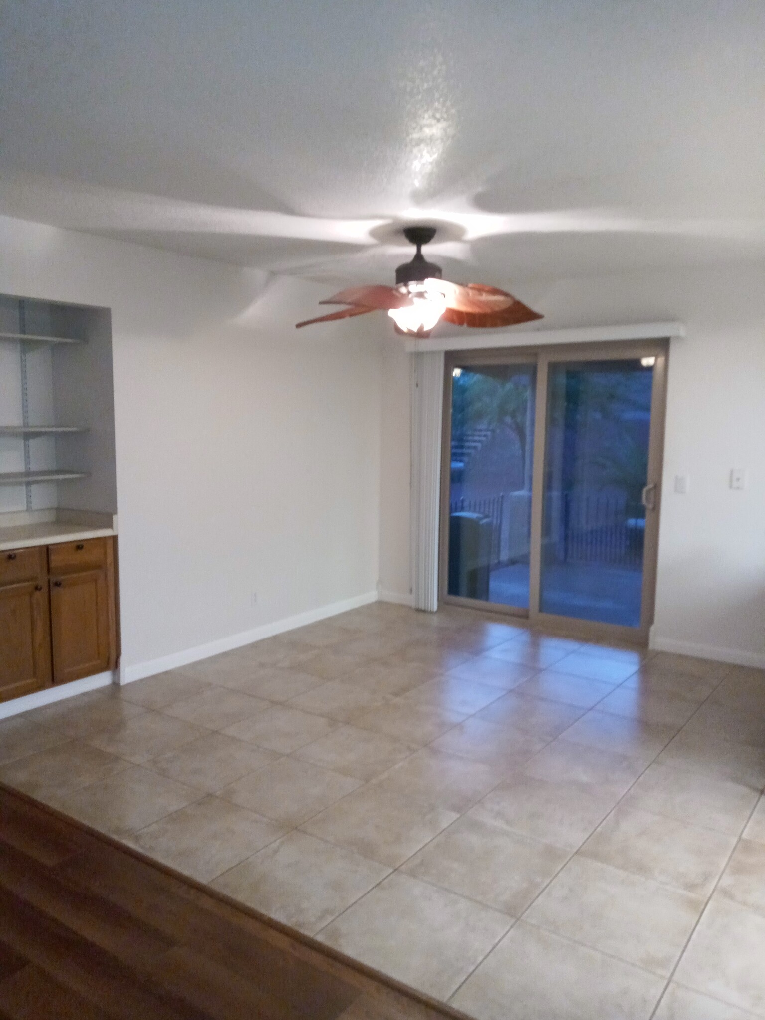 Dining Room - 2715 Daytona Ave