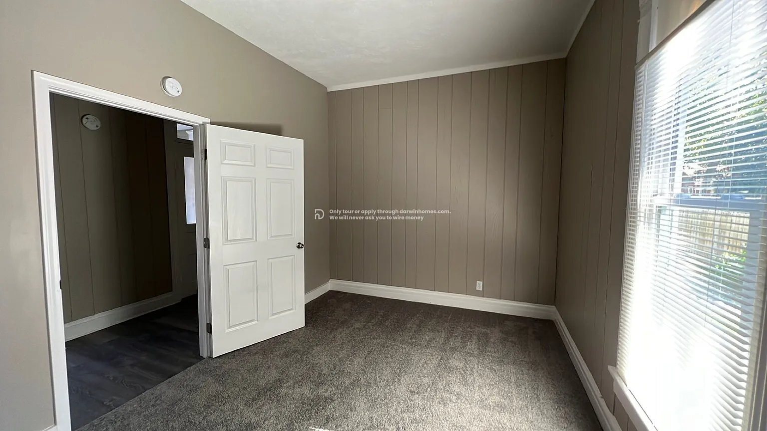 Building Photo - 910 Watt St