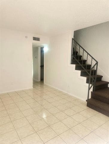 Building Photo - 6828 Brentwood Stair Rd