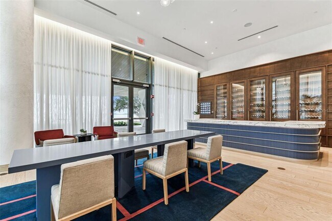 Building Photo - 3101 Bayshore Blvd