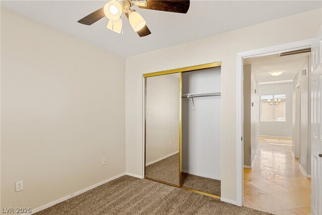 Building Photo - 110 La Suena Ct