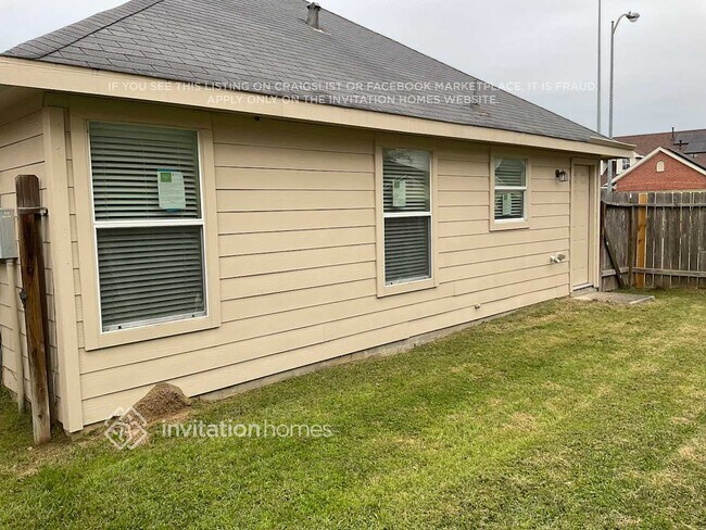 Building Photo - 16407 Eton Brook Ln