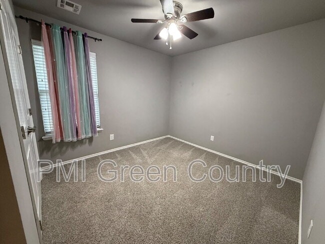 Building Photo - 14153 S 270th E Ave