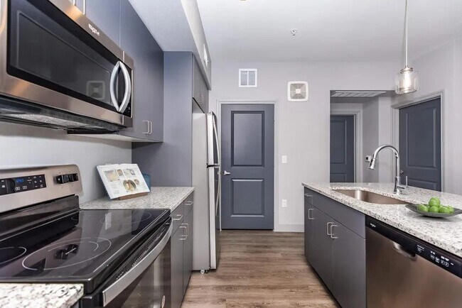Primary Photo - Fresh Living in Houston | Specials Availab...