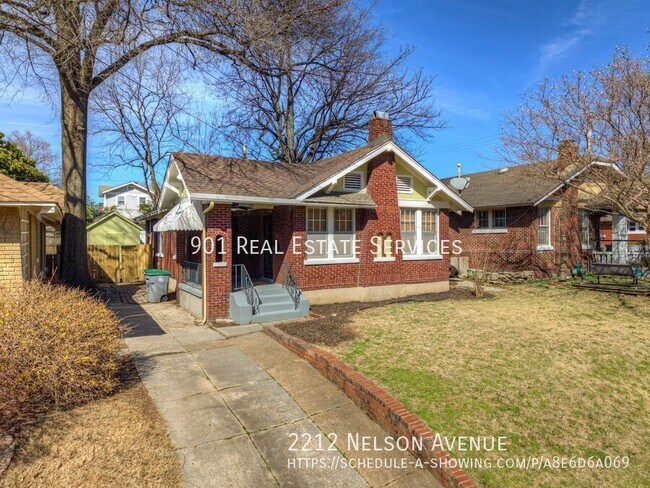 Building Photo - 2212 Nelson Ave