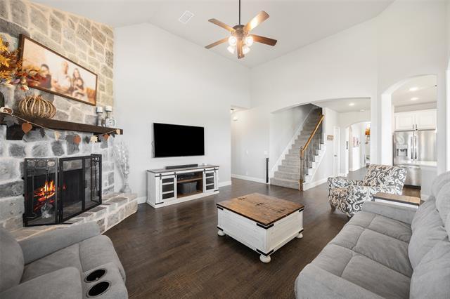 Building Photo - 532 Thompson Dr