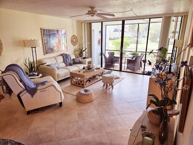 Building Photo - 2400 S Ocean Dr