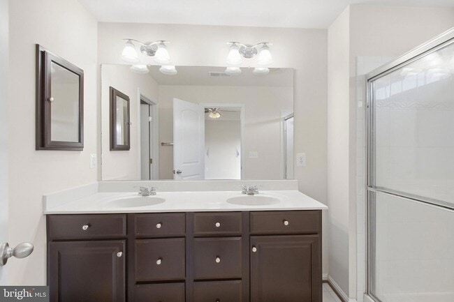 Building Photo - 1443 Occoquan Heights Ct