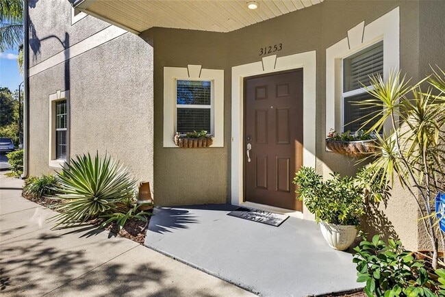 Building Photo - 31253 Claridge Pl