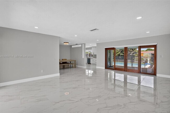 Building Photo - 9531 NW 20th Pl
